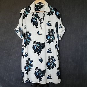 GUC Chelsea & Theodore Floral Tunic Size Medium
